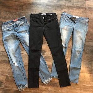 Bundle of Size 1 jeans. Bullhead YMI and Hollister